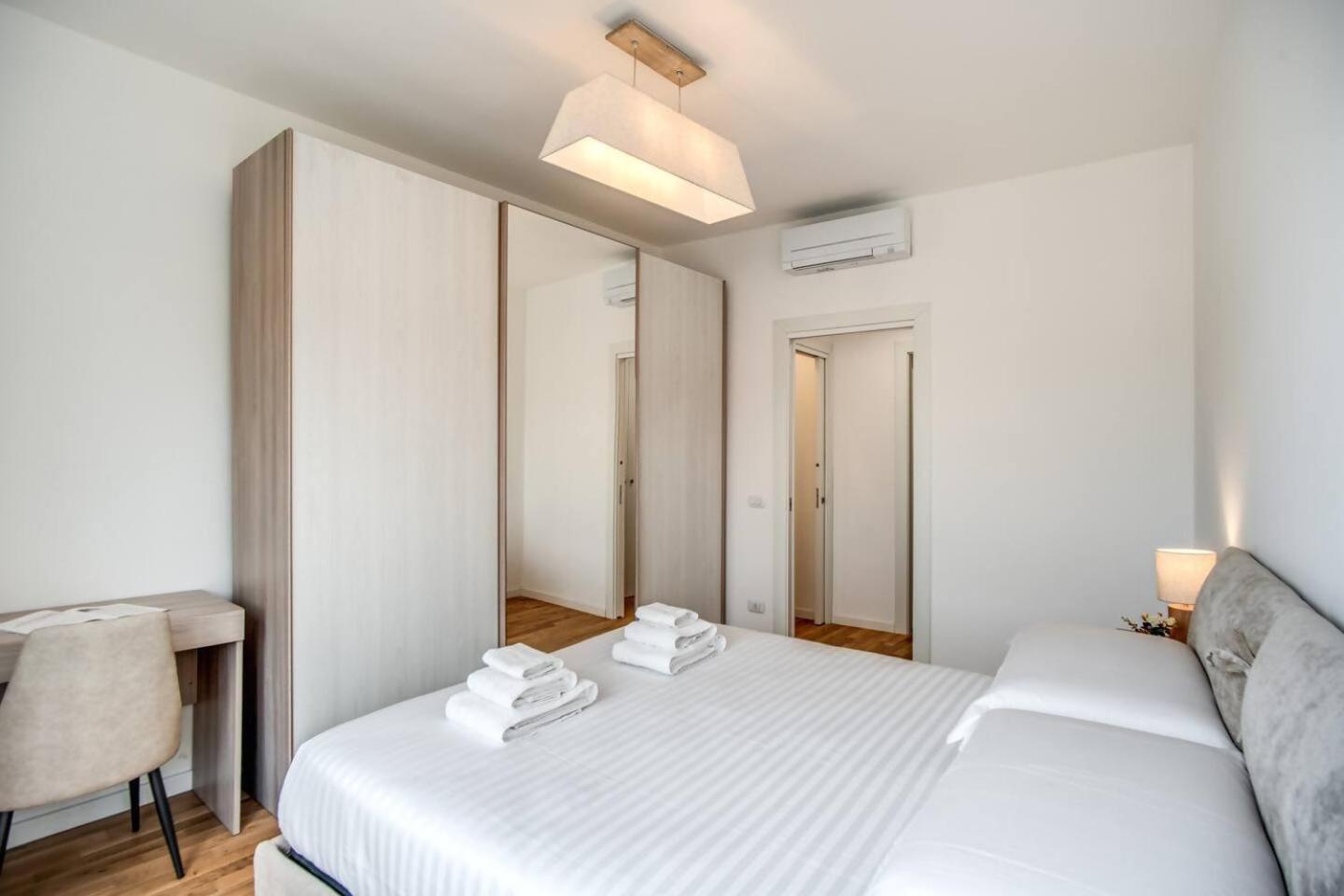 Naos Suite Close Popolo Square Roma Ngoại thất bức ảnh